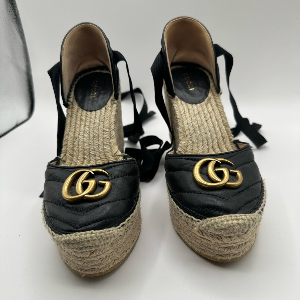Gucci Marmont Black Leather Espadrille Wedge Sandals Elegant and Bold size 36,5